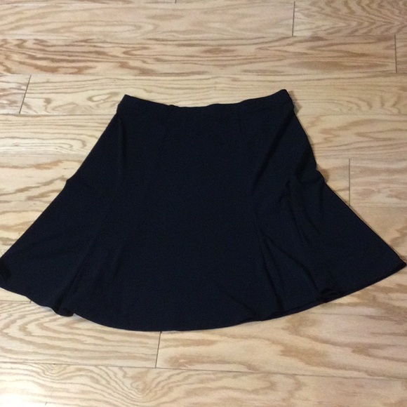 M Axcess black A-line panel stretch skirt - Picture 2 of 12